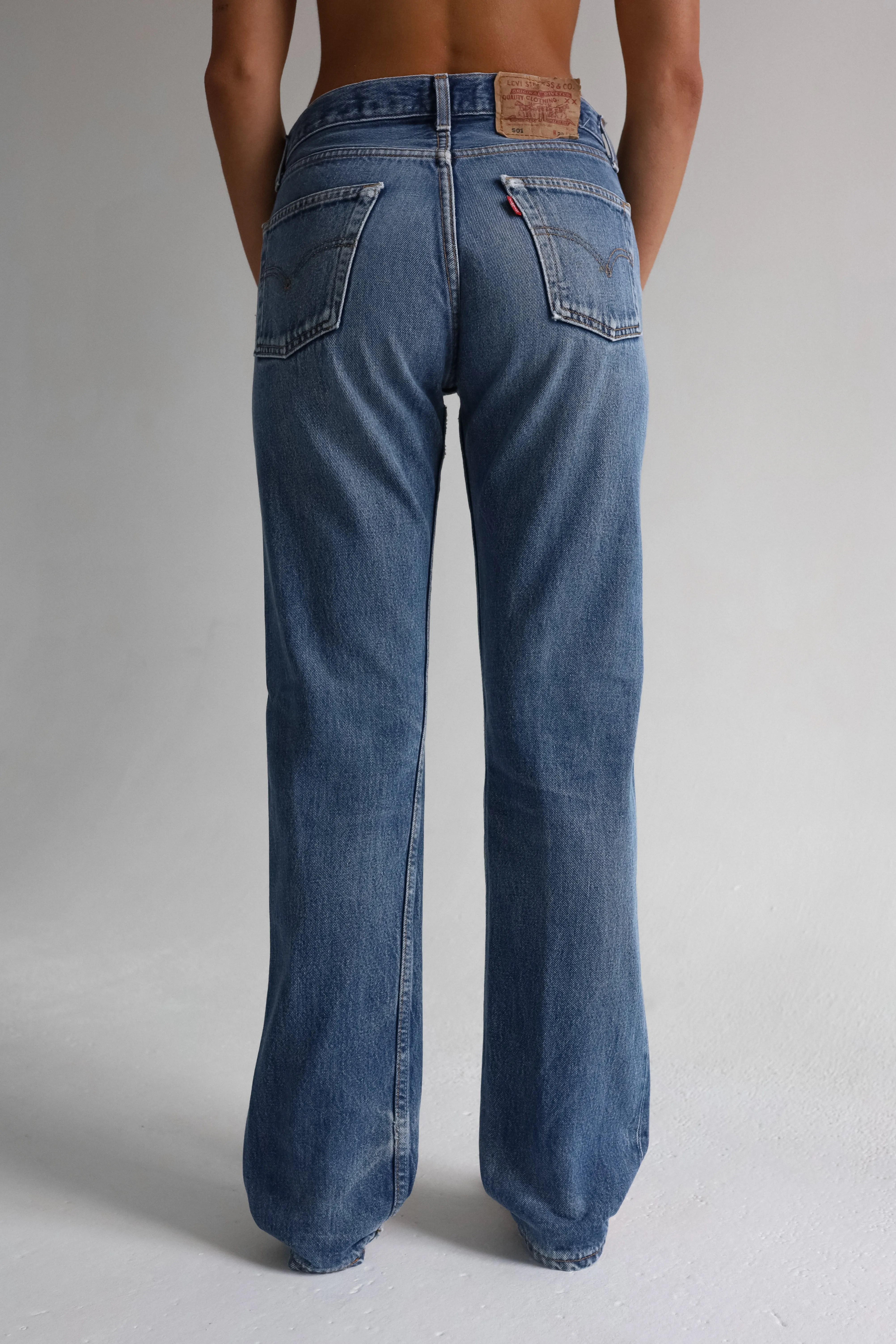 501 VINTAGE LEVI'S | SIZE 26