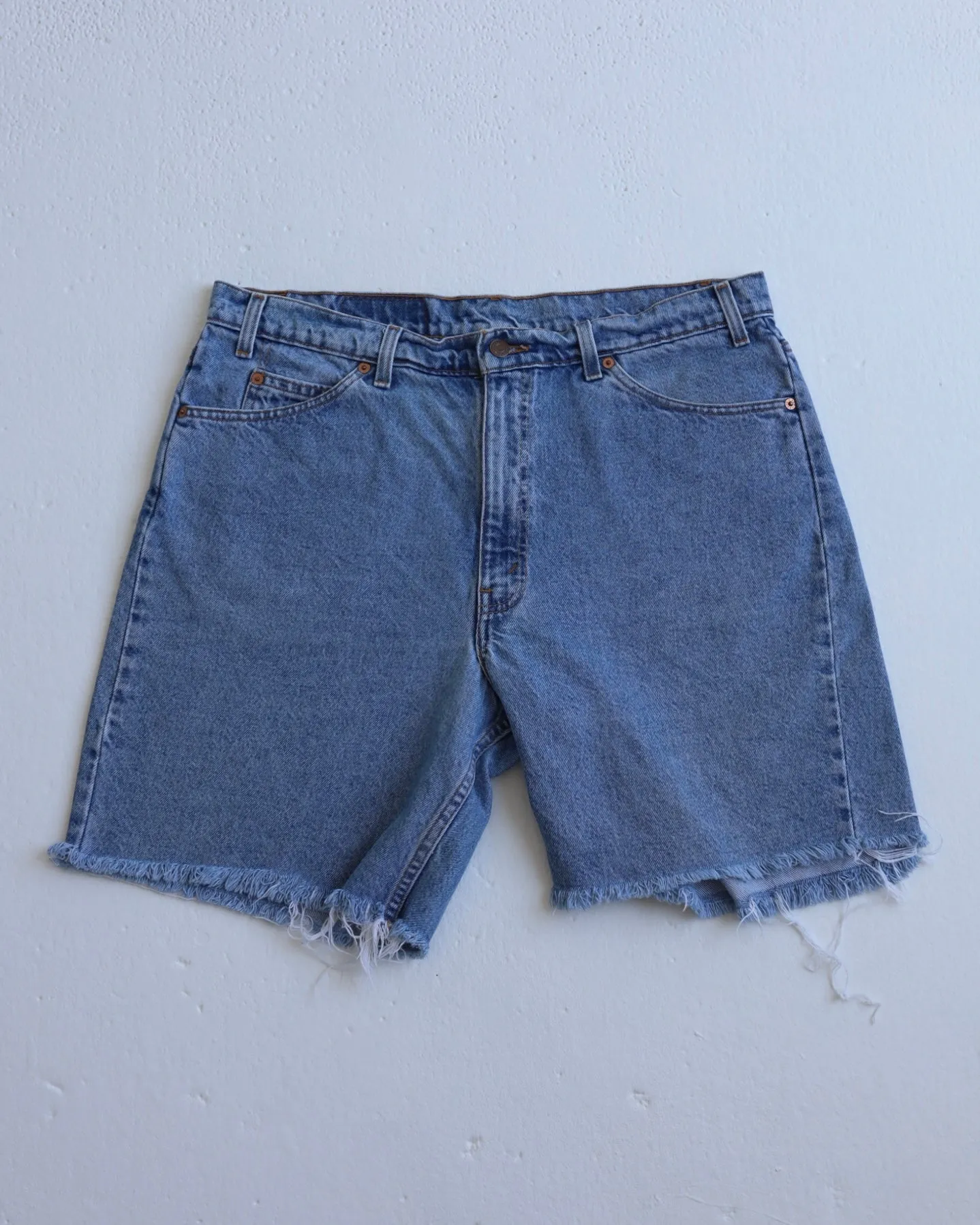 550 VINTAGE LEVI’S | SIZE 35