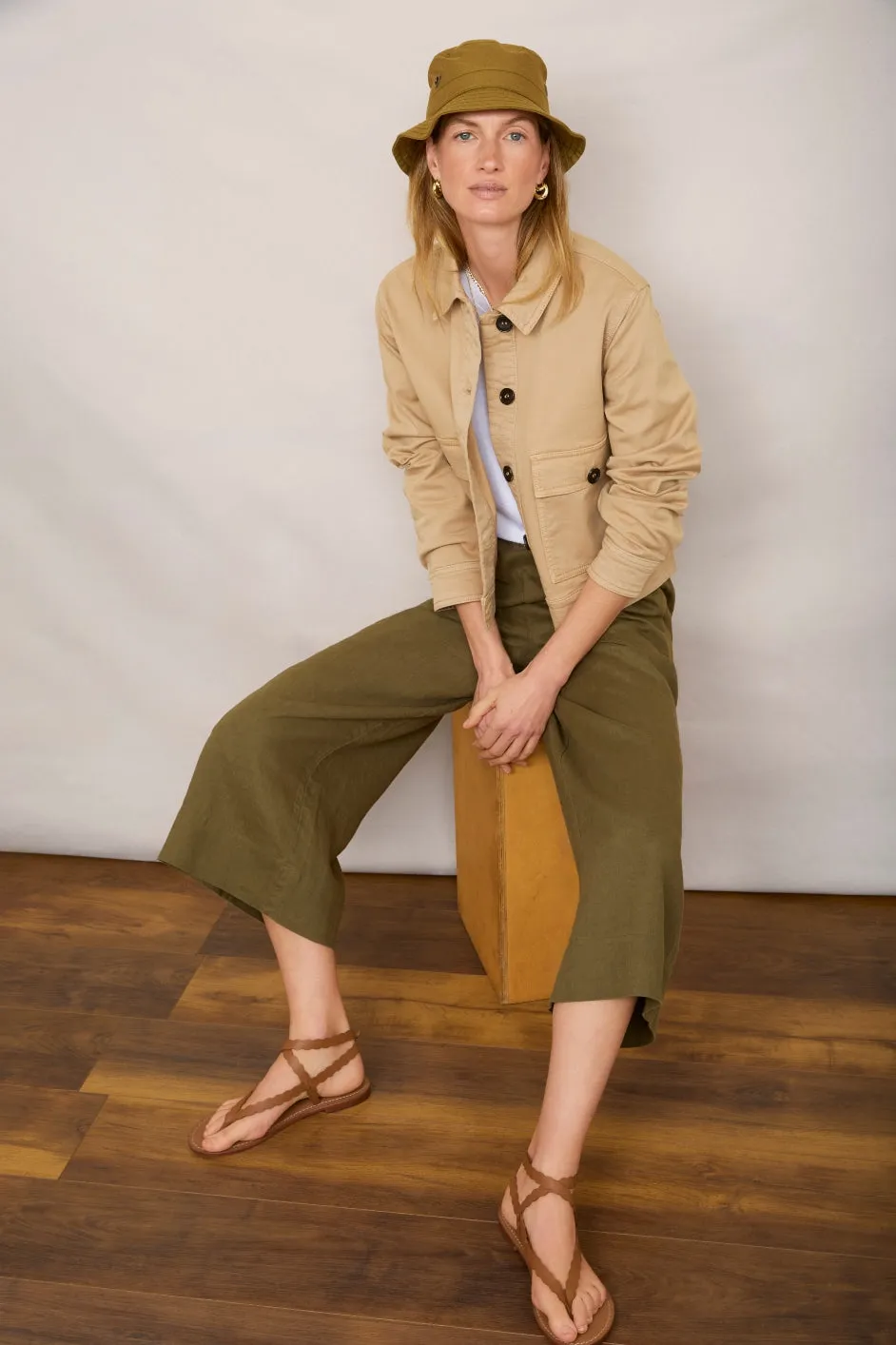 Angeline Linen Cropped Trouser - Khaki