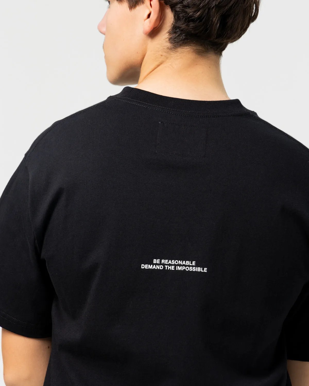 CROSSOVER x mo'des "Otomo" Tee | Black
