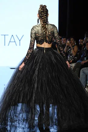 DARK TEMPTATION Look 2