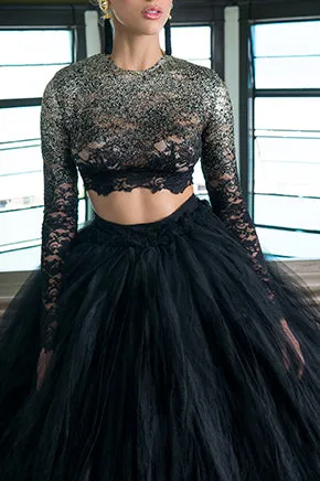 DARK TEMPTATION Look 2