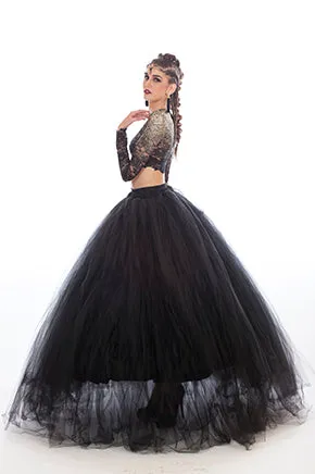 DARK TEMPTATION Look 2
