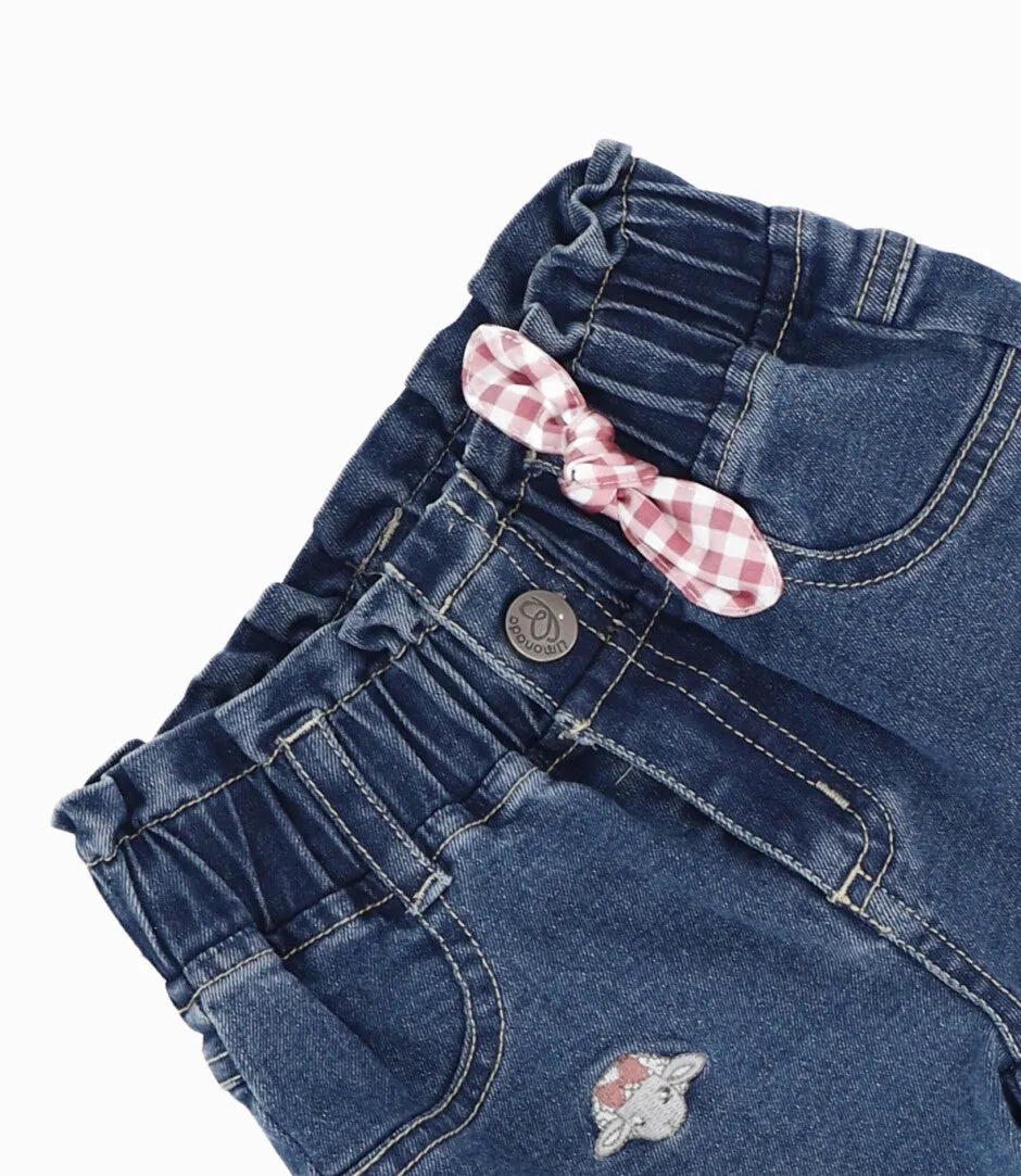 Jeans bebé niña con ovejas