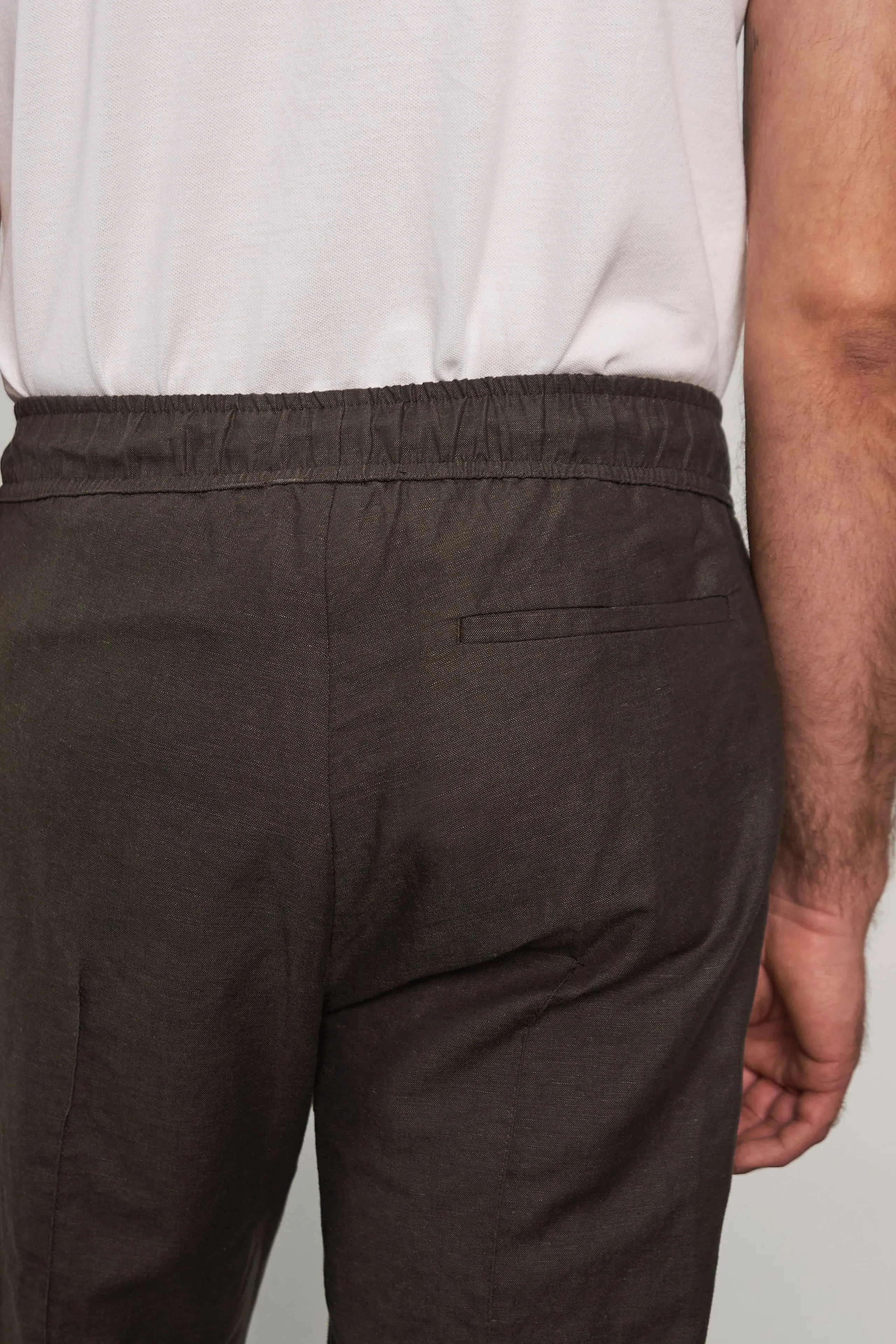 max trousers in linen coffee