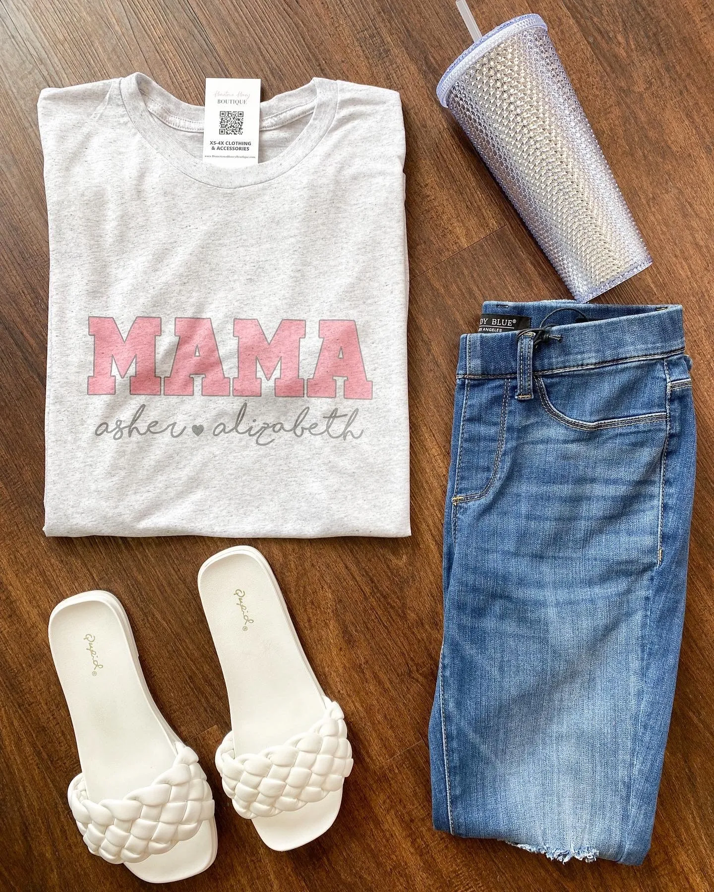 Personalized Mama, Nana, Grandma Graphic Tee | Tshirt Bar
