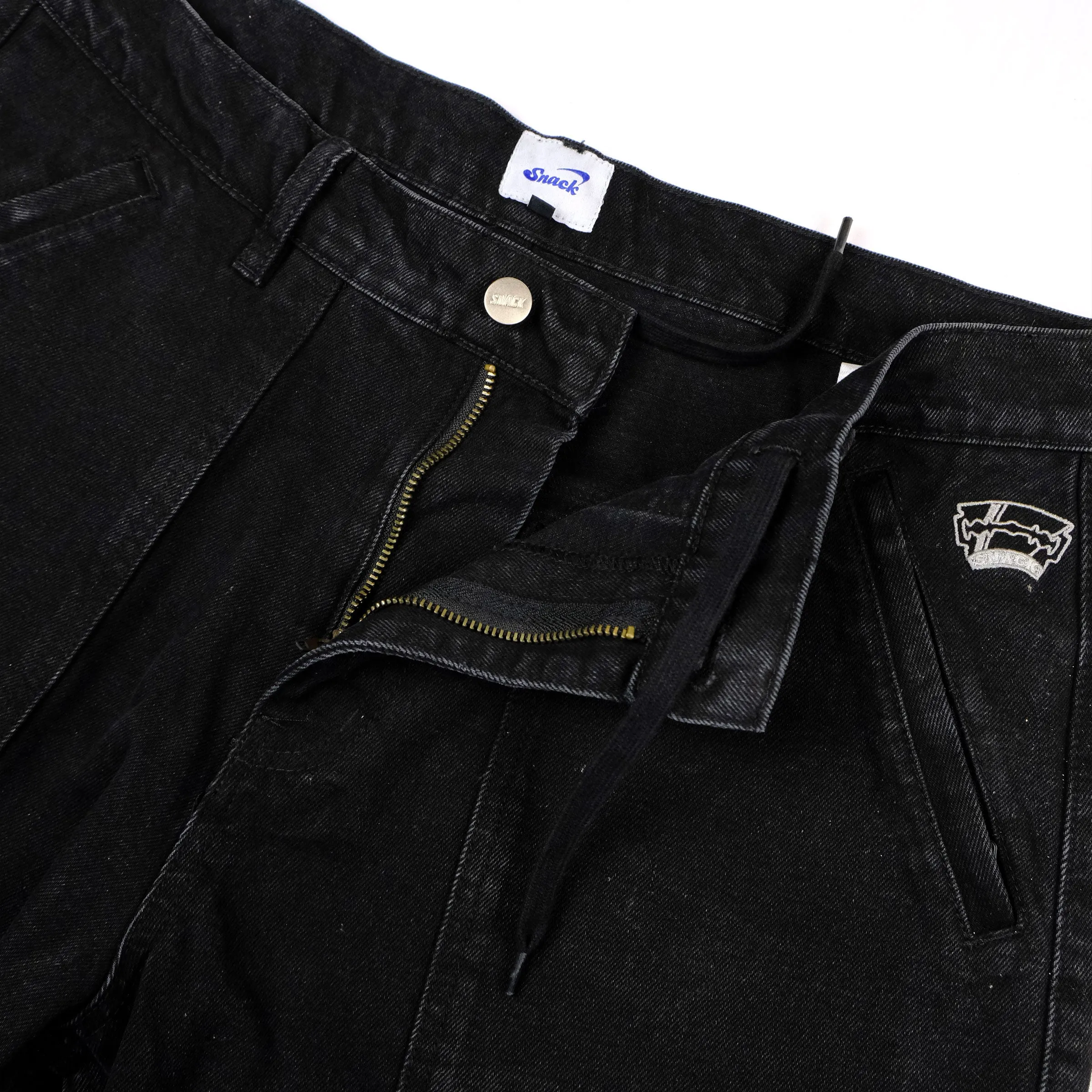 RAZOR SHARP JEANS