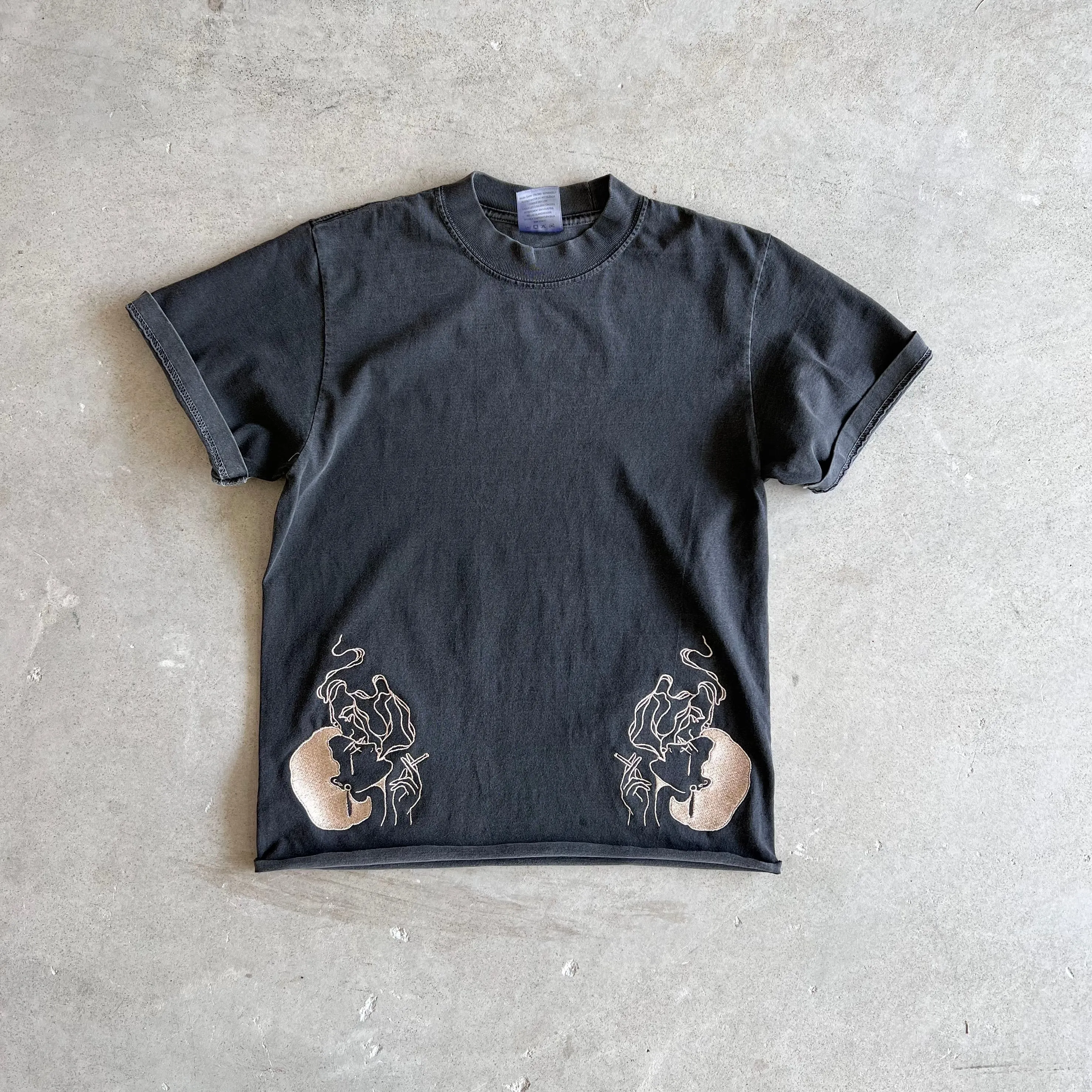 Smoking my pain away TEE oversized.