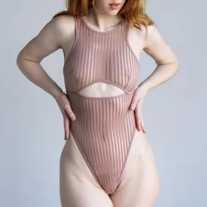 Vertigo Cutout Bodysuit in Mushroom